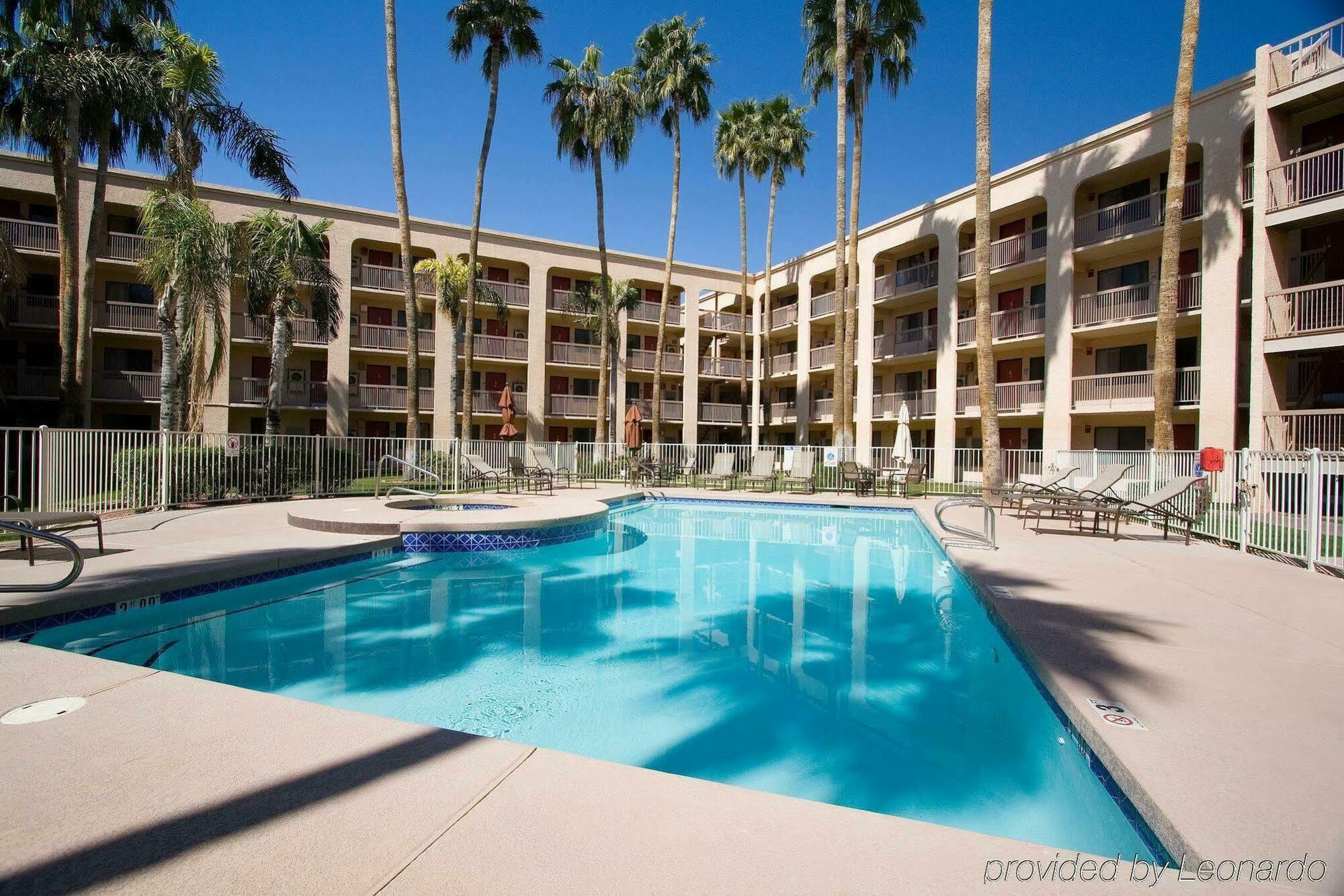 Best Western Plus Scottsdale Thunderbird Suites Exteriér fotografie